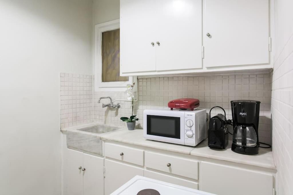 Downtown Athens-Plaka Skoufou Apt/Vaccinatedhost ภายนอก รูปภาพ